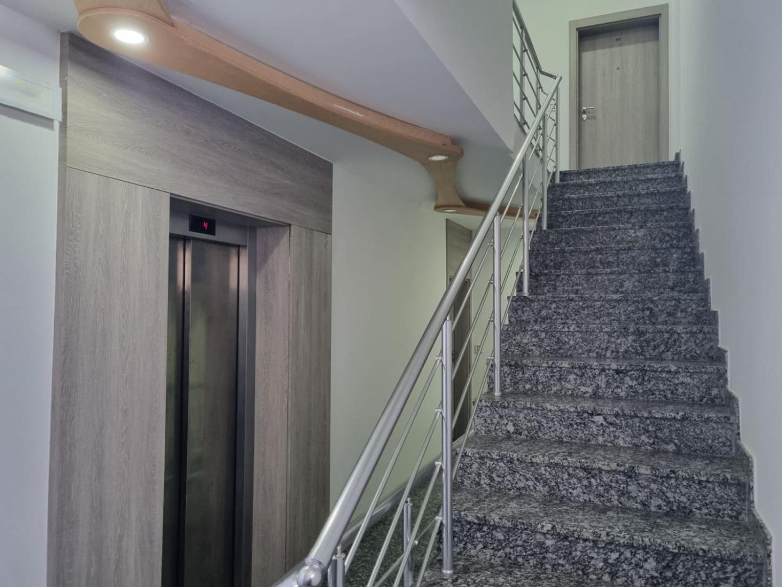 J&J Apartments Beograd Eksteriør billede