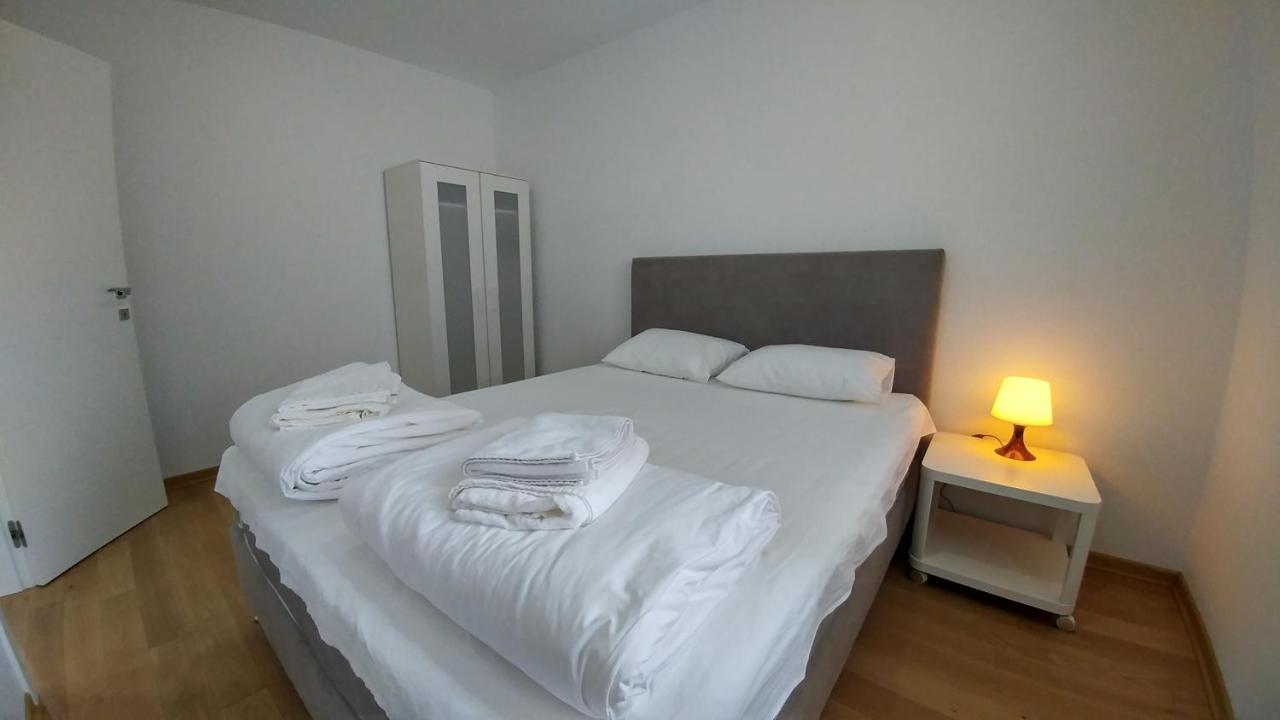 J&J Apartments Beograd Eksteriør billede